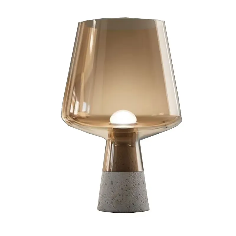 مصباح طاولة إسكندنافي إبداعي ب - مراجعة Solar Lamp وسعره