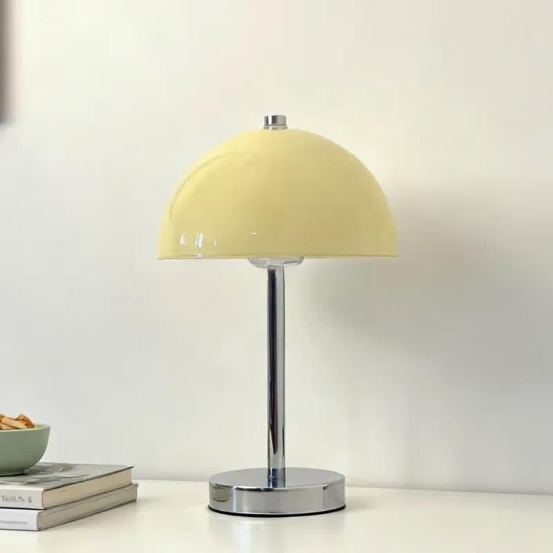 مصباح مكتب على شكل فطر بتصميم  - مراجعة Solar Lamp وسعره
