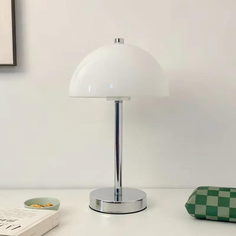 مصباح مكتب على شكل فطر بتصميم  - مراجعة Solar Lamp وسعره