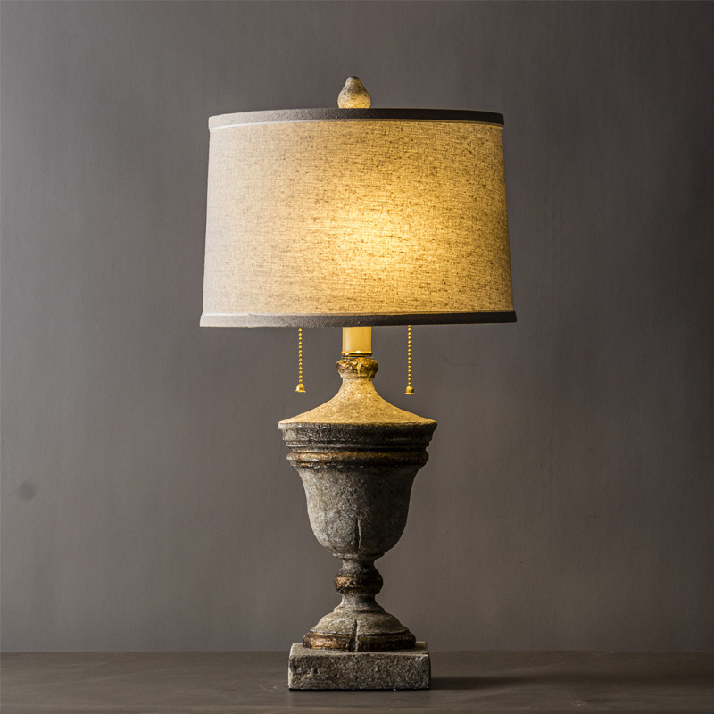 مصباح مكتبي بتصميم كلاسيكي، مص - مراجعة Solar Lamp وسعره