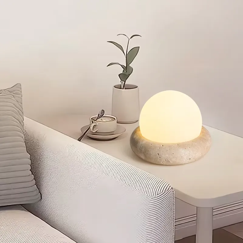 مصباح مكتب LED عصري بإضاءة بيض - مراجعة Solar Lamp وسعره