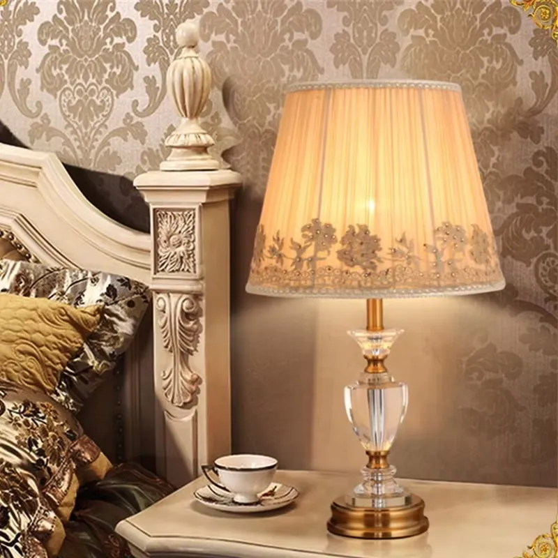مصباح طاولة LED كريستالي عصري  - مراجعة Solar Lamp وسعره
